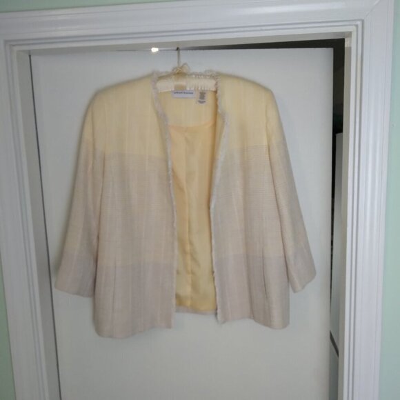 Butter Yellow & Beige Melange Plaid Tweed Jacket with Frayed Edges Sz10 - Picture 2 of 13